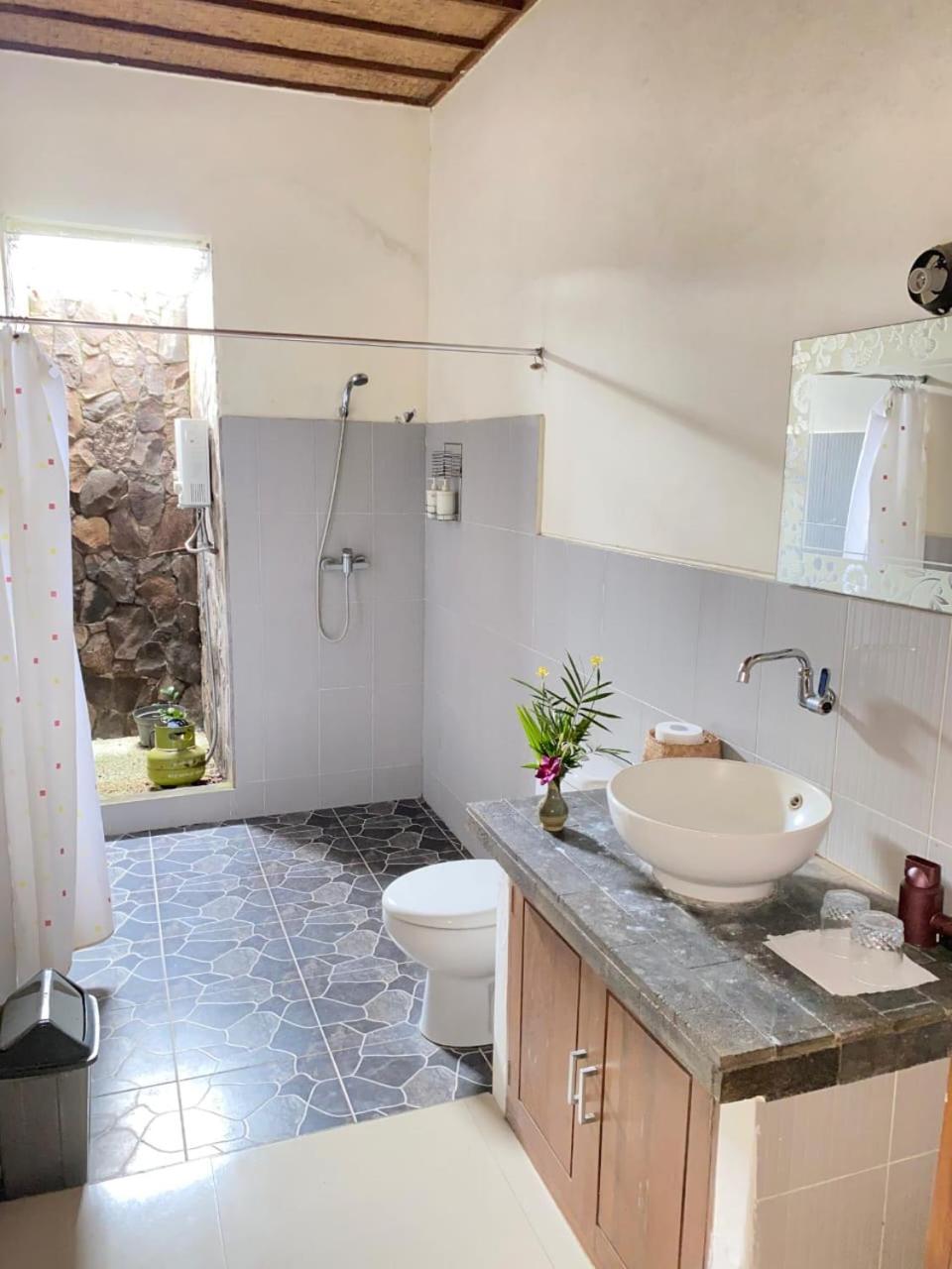 Yoga Homestay Мундук Экстерьер фото