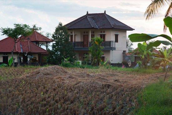 Yoga Homestay Мундук Экстерьер фото